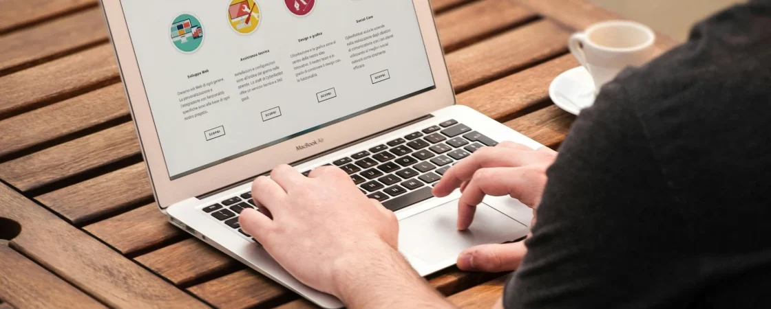 Free lorem ipsum generator for web designers and developers