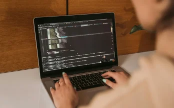 Free JSON formatter validator beautifier online tool